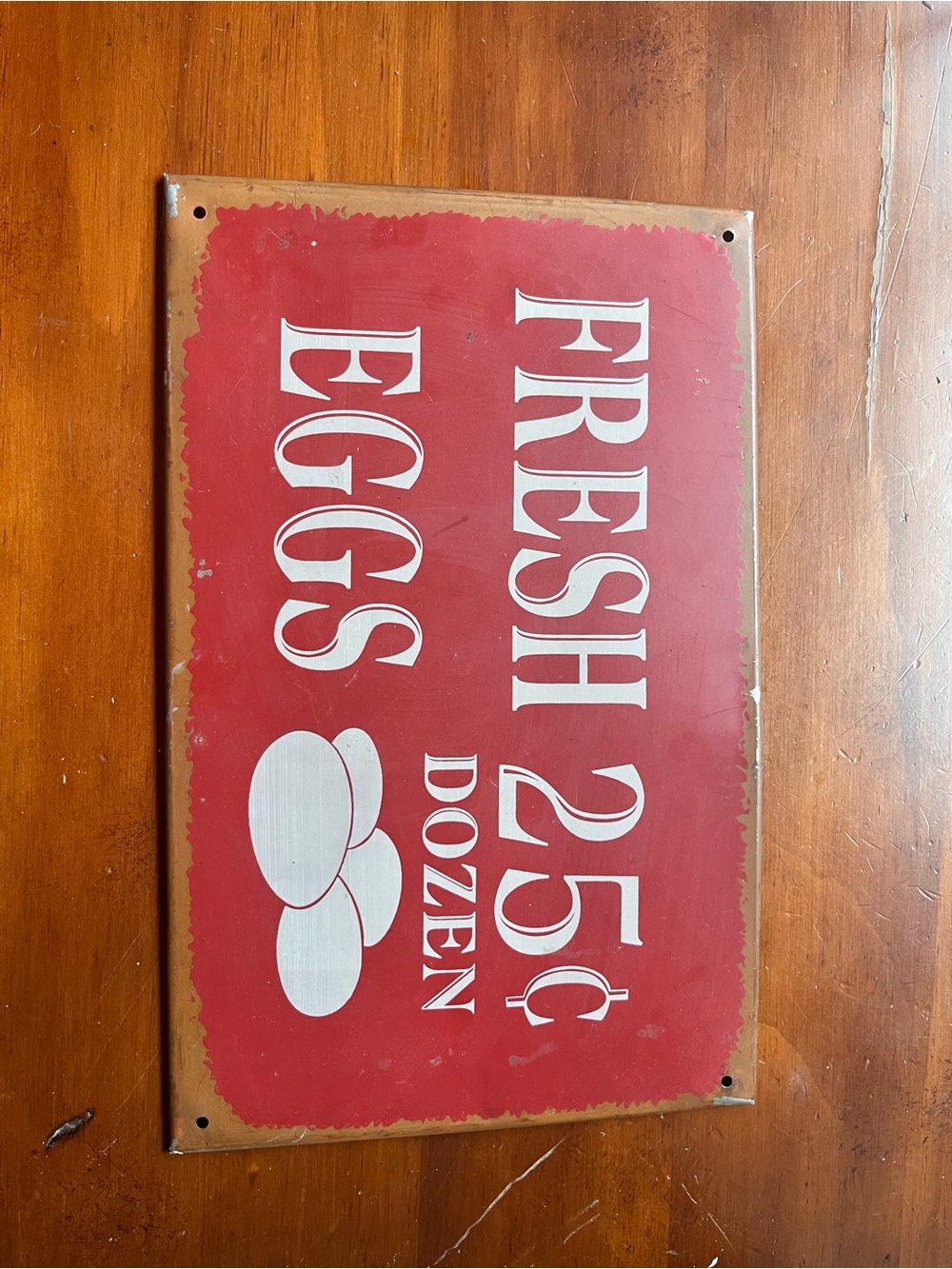 Fresh Eggs 25¢ Dozen Vintage-Style Metal Sign - Red & White